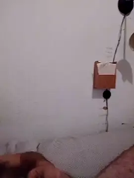 عرض كام DauntedHumulin