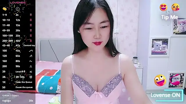 Elvira_baby 现场XXX聊天