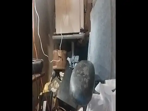 ROBERT0516: онлайн-секс-чат