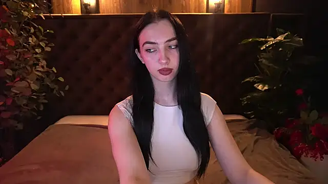 Czat XXX na żywo – WildKittenX_