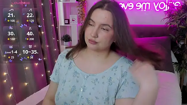 FeralPeach 现场XXX聊天