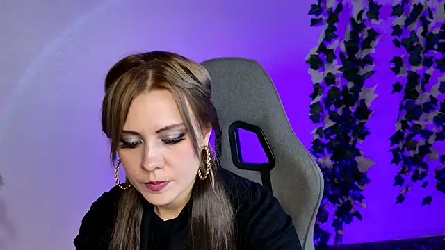 XXX chat uživo modela Kumiho_7777