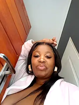 SWEETDOLLY29XX's Webcam Show