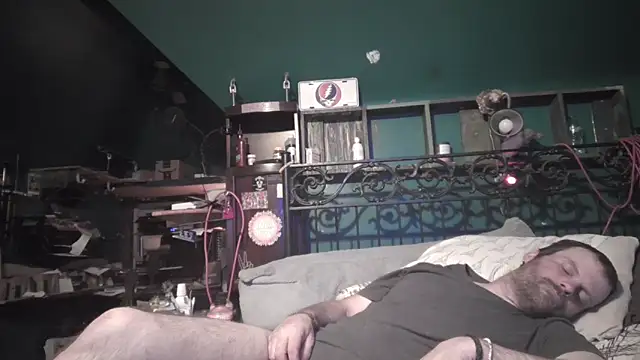 عرض كام charactrzero