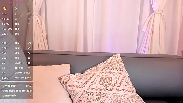 Živý XXX chat alison_ferrera_