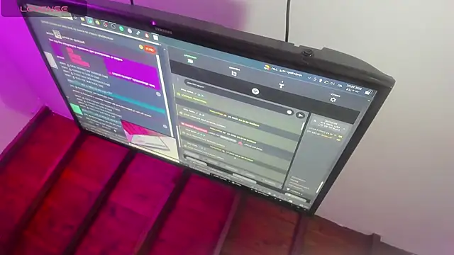 Webkamerová show cirosky_elchicopolla