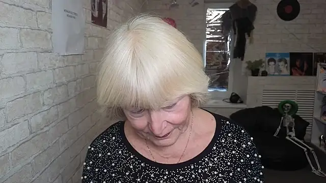 Zuri_Zodiac Webcam-Show