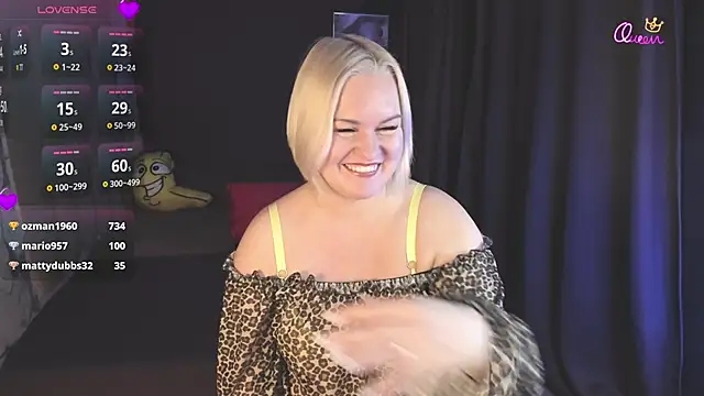 Chatroom XXX en direct de YolandaKiss