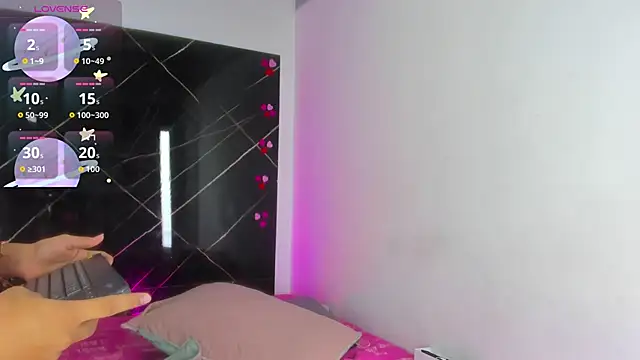 Chat +18 de Skarleth_queen ao vivo