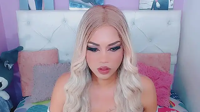 Amanda_bigx: διαδικτυακό σόου στην κάμερα