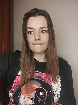 KrissSexi Chat XXX live