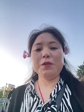 tianwei2567 在線直播表演