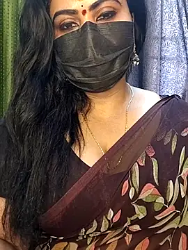 دردشة Anushka_flower الجنسية المباشرة