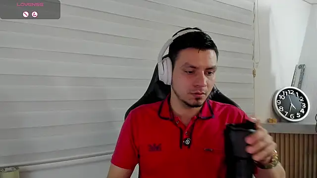 Rick_AdamsのライブXXXチャット