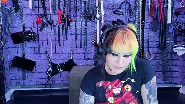 PANDORANEZZ 现场XXX聊天