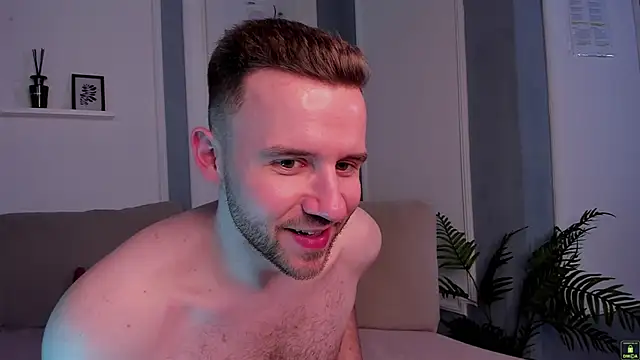 Show modela EnriqueBarberry na web-kameri