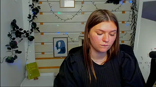 Josephine_Kiss: онлайн-секс-чат