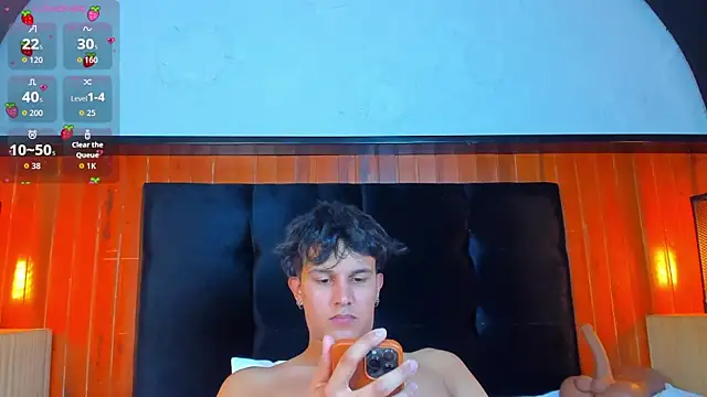 Leo_Savage_ Webcam show