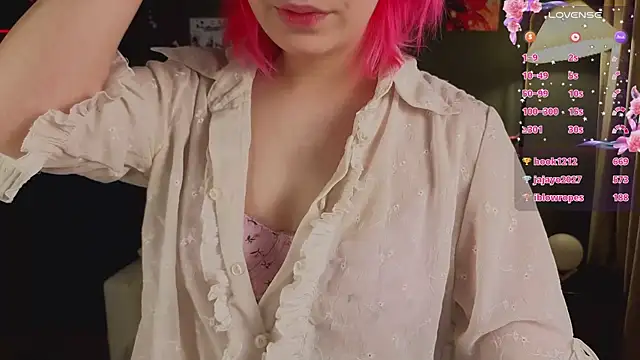 Waifu_Ketrin 现场XXX聊天