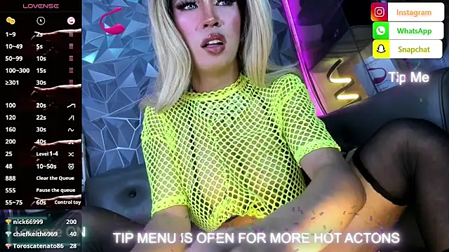 CASSIE_CLASSY élő XXX-chatje