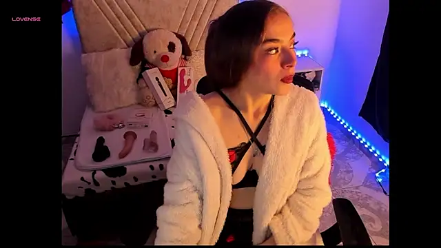 Chat +18 de Mia_Victoria22 ao vivo