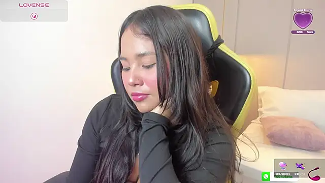 Chat +18 de isabella_florez ao vivo