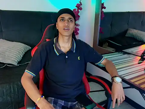 Alan_Colthon Webcam Show