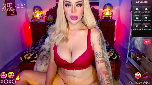 _QueenGoddess_ 在線直播表演