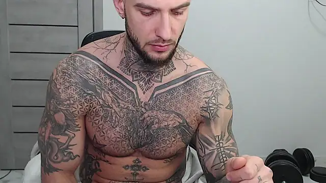 maxi_foxxx: онлайн-секс-чат