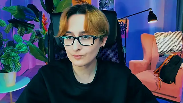 LixeLuna live XXX chat