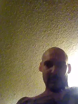 ClydeCan409 webkamerás műsora