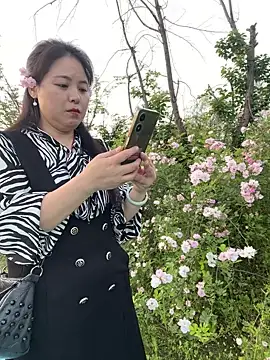 tianwei2567: διαδικτυακό σόου στην κάμερα