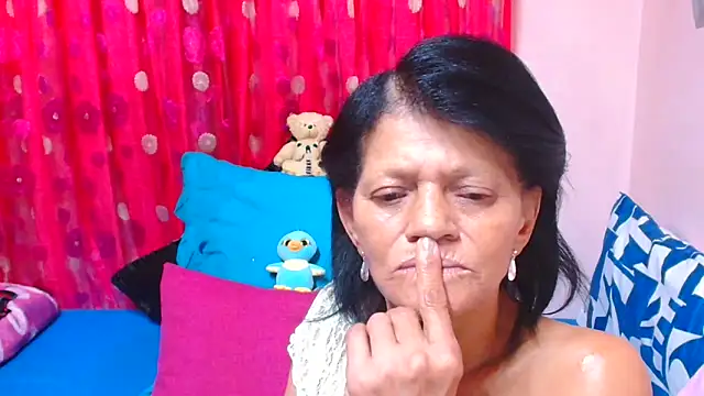 SLUTTYROXY – Live XXX-chat