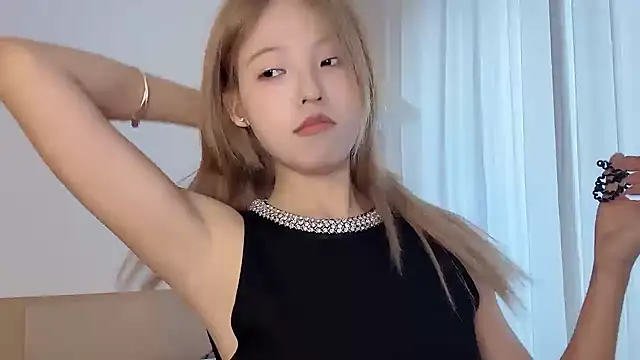 Meng_777 Show Webcam