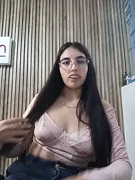 Valk_submissive – Naživo XXX chat