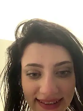 EllieWest live XXX chat