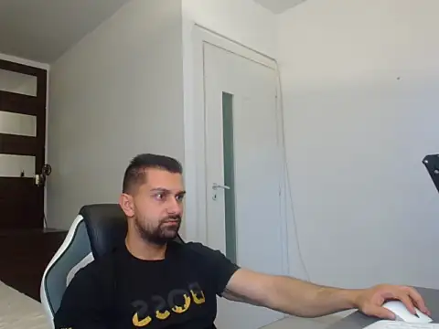 BryceReign – Naživo XXX chat