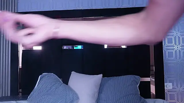 Dark_Eros_ live XXX chat