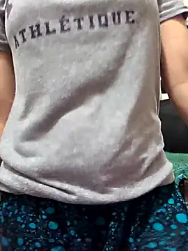 Suvosri Chat XXX live