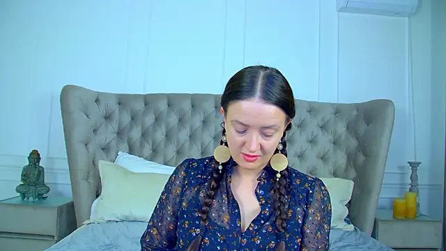 ElinaBellucci – Live XXX-chat