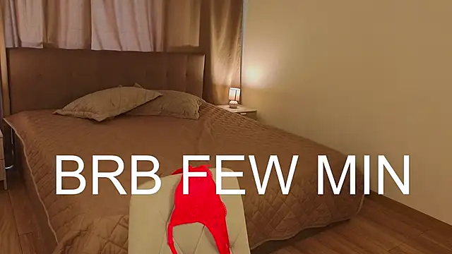 DeloresSaberi live XXX chat