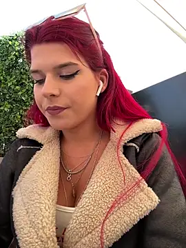 RiriRoseey's Live XXX Chat