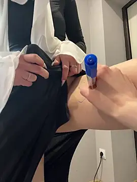 FlexibleDoll_ Live XXX Chat