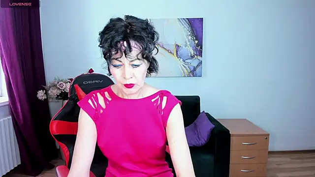 دردشة Silvia_Wallec الجنسية المباشرة