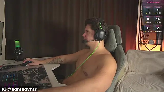 Rus_adventure7のウェブカメラショー