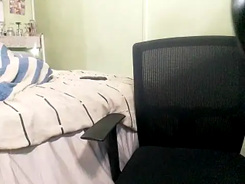 XXX chat uživo modela calme_odl1