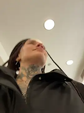 KishaMur live XXX chat