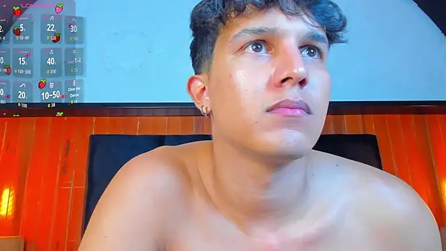 Leo_Savage_ Webcam-Show