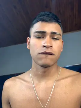 Show Webcam de Emiliano_Reyes