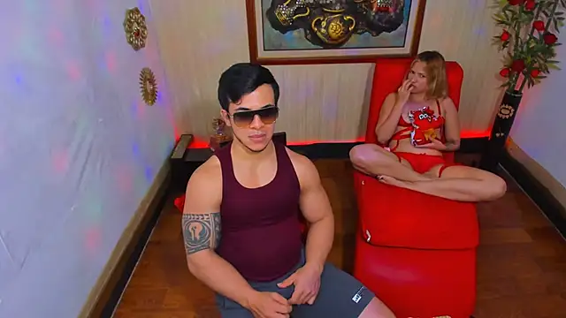 PowerExplosive: онлайн-секс-чат